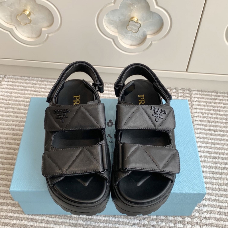 Pra*a sandals